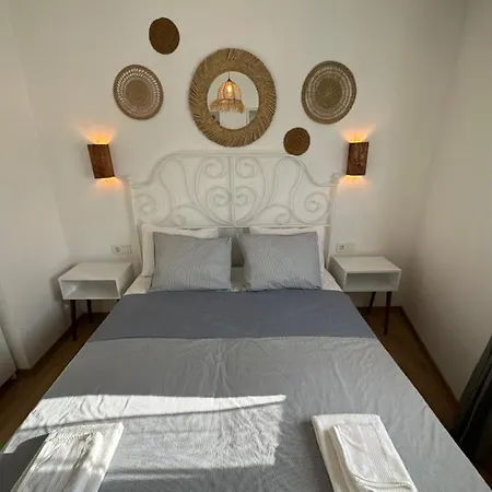 House Of Spring Apartment