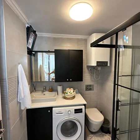 House Of Spring Apartment Cesme