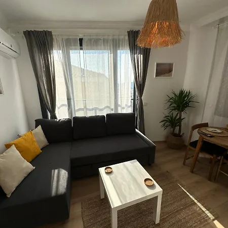 House Of Spring Apartment Cesme