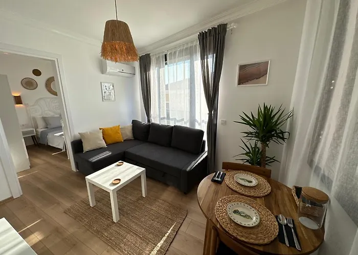 House Of Spring Apartman